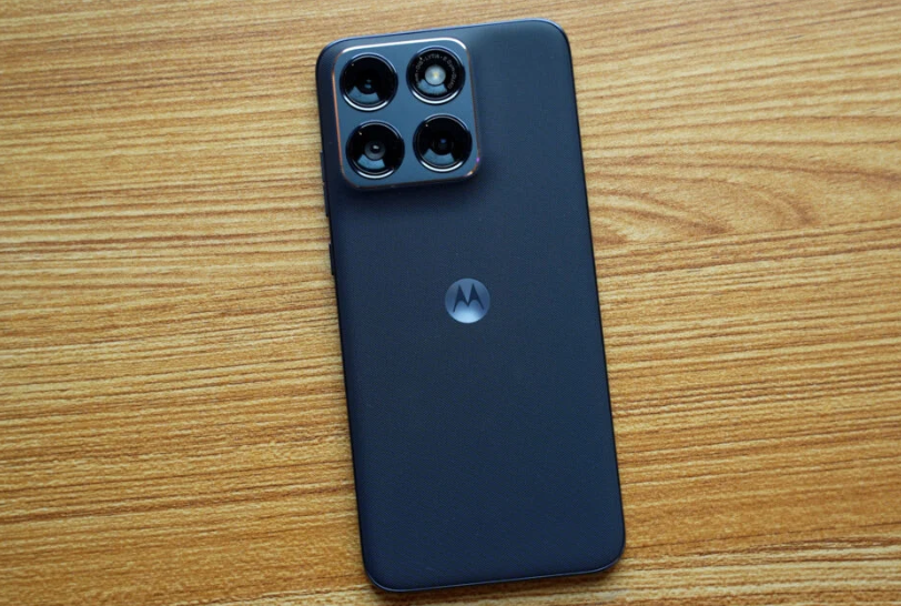 هاتف Motorola Edge 70 Fusion