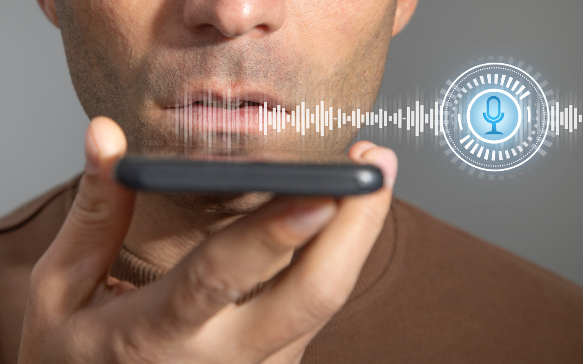 Smart voice recorder